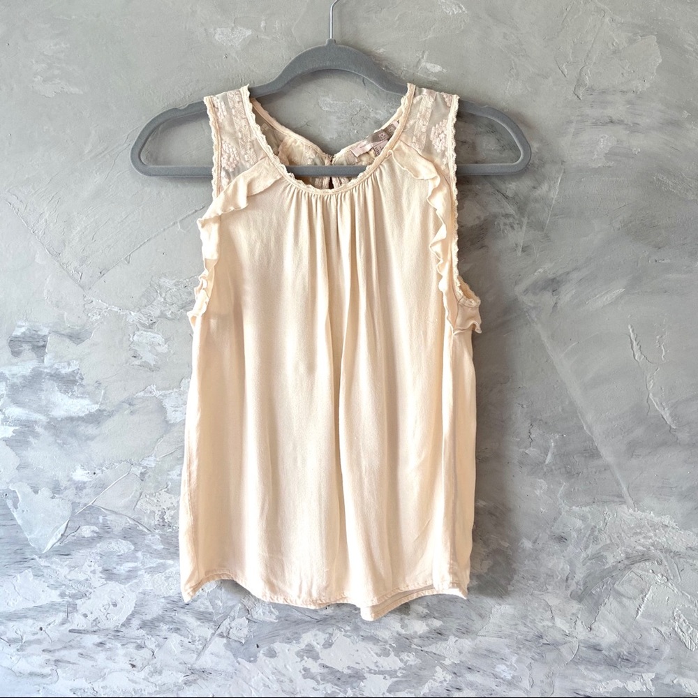 Super cute blush color forever 21 blouse